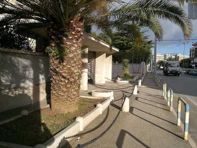 L'ex ospedale militare Bonomo di Bari